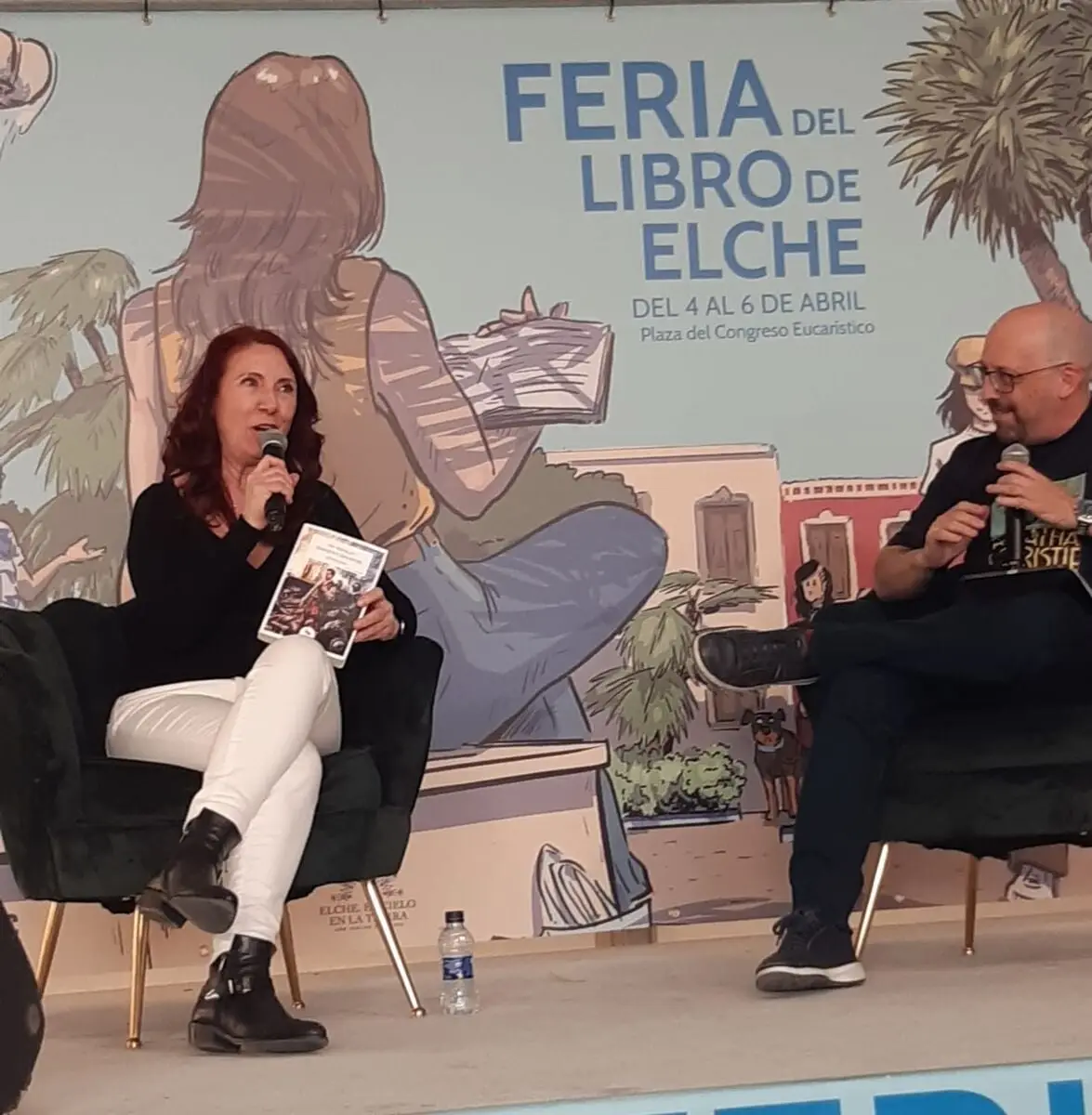 Éxito de ventas de "Un testigo llamado Cervantes" en la Feria del Libro de Elche 2025 (foto 1)