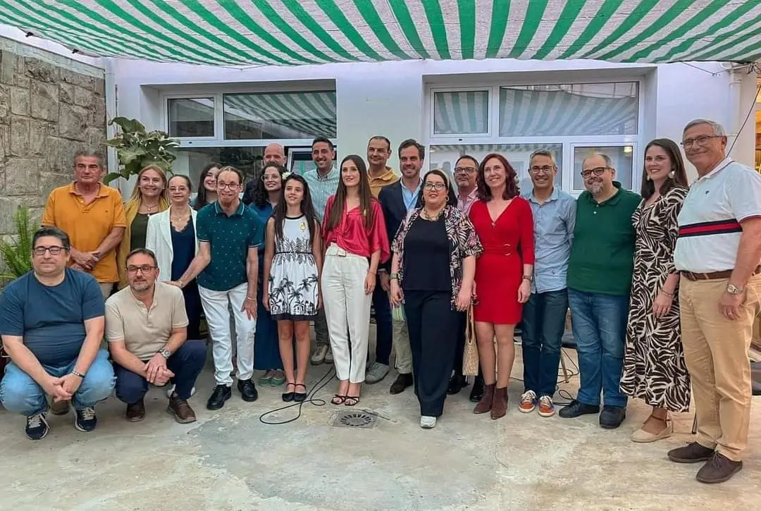 Tertulia en Adisto (Asociación de Discapacitados de Torrent) (foto 1)
