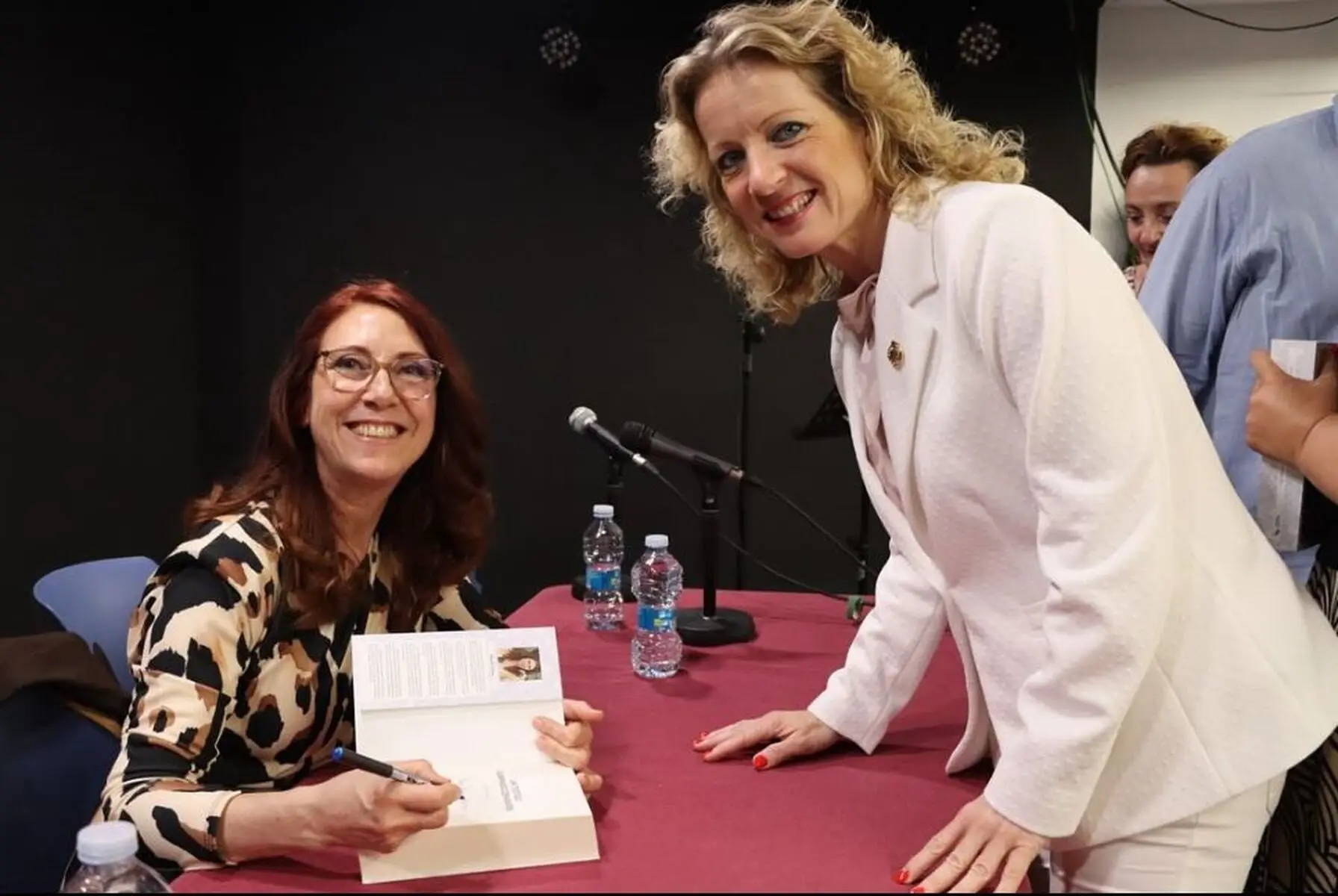Presentación de Un testigo llamado Cervantes en la Casa de la Cultura de Xirivella (foto 1)