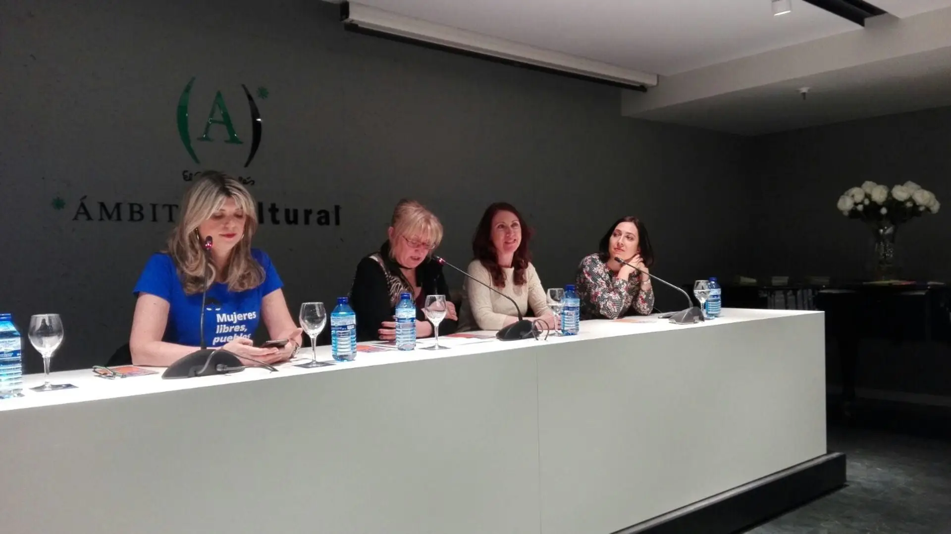 Tertulia literaria de El Corte Inglés (foto 2)