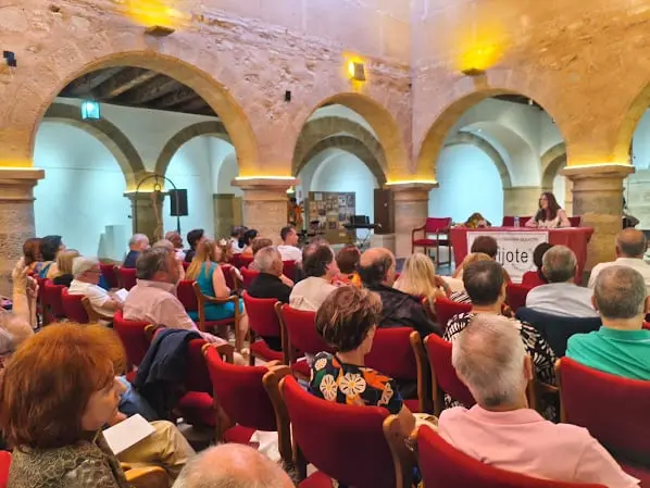 Begoña Valero ha participado en el IV Encuentro Nacional Cervantino como ponente principal (foto 2)