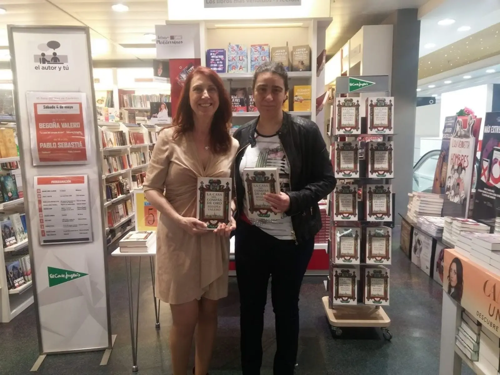 La autora y tú en la librería de El Corte Inglés de Castellón (foto 2)