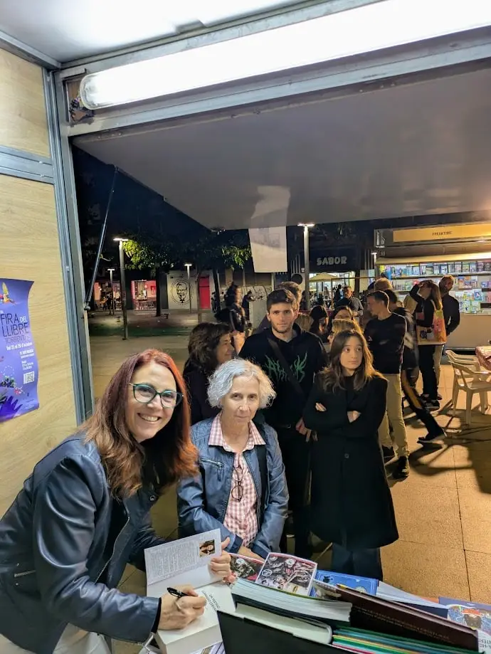Torrent convierte la Plaza de la Unió Musical en un gran escenario cultural (foto 3)