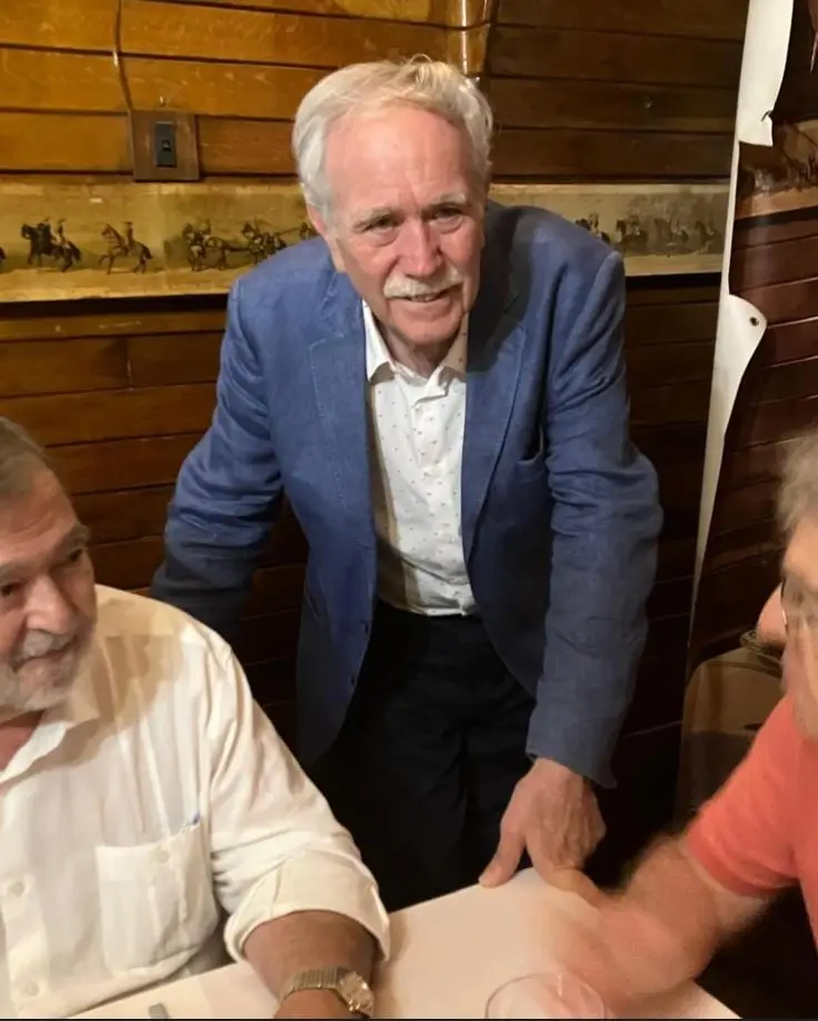 La prensa se hace eco de la Junta General de "Escritores con la historia" en plena Feria del Libro de Madrid (foto 3)