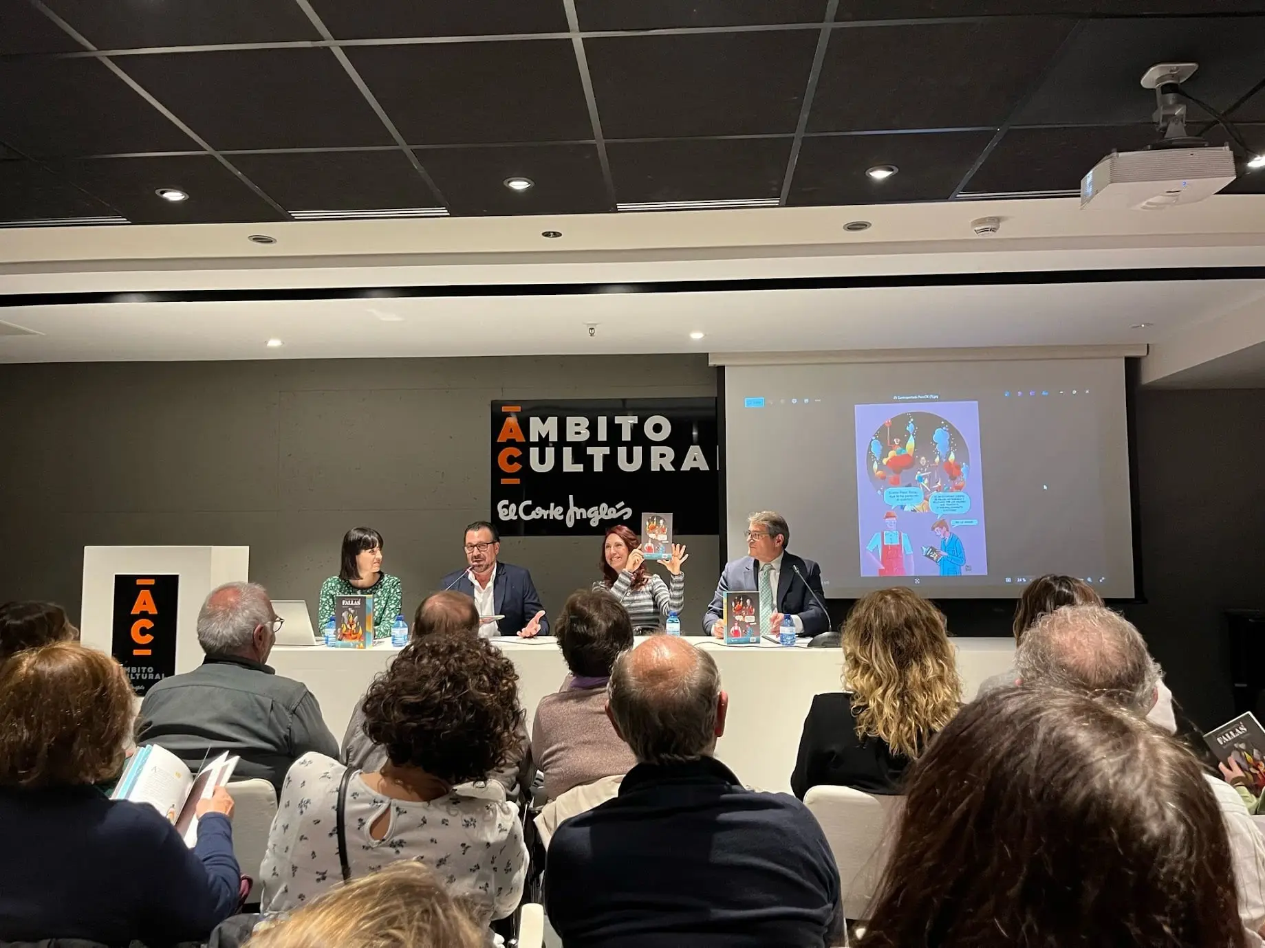 Emocionante presentación de UN CUENTO MÁGICO SOBRE LAS FALLAS en Ámbito Cultural de El Corte Inglés (foto 4)