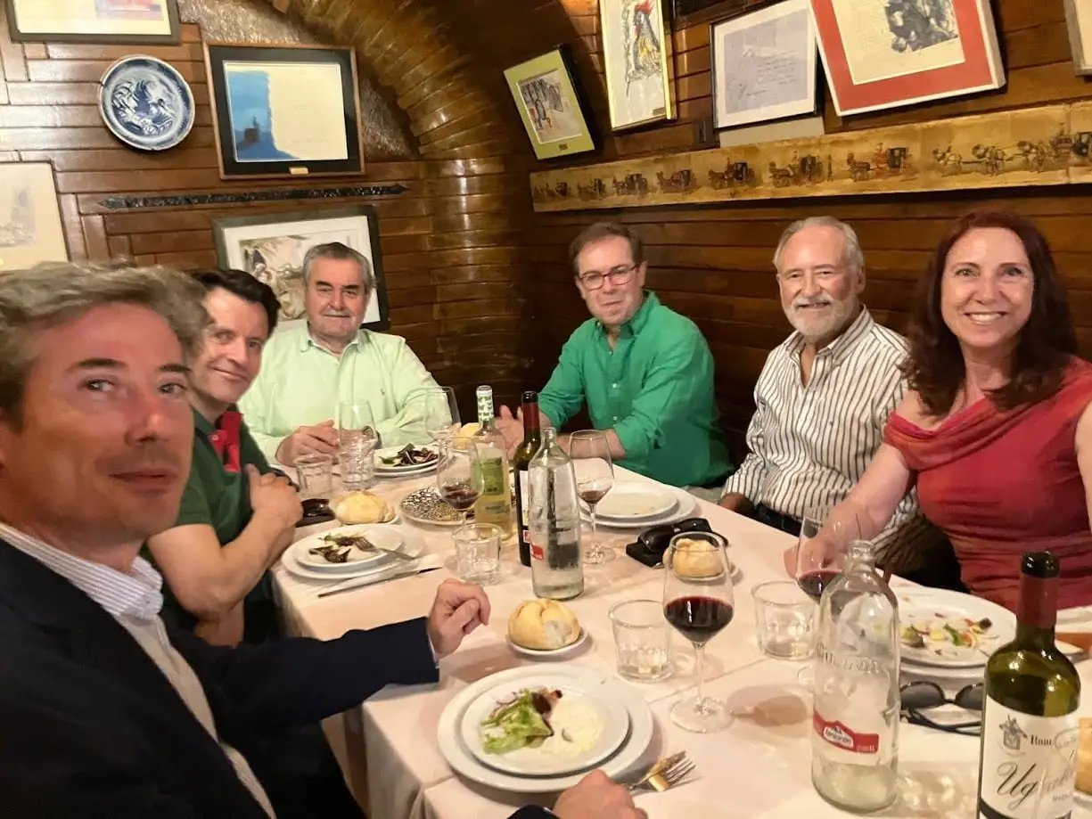La prensa se hace eco de la Junta General de "Escritores con la historia" en plena Feria del Libro de Madrid (foto 4)