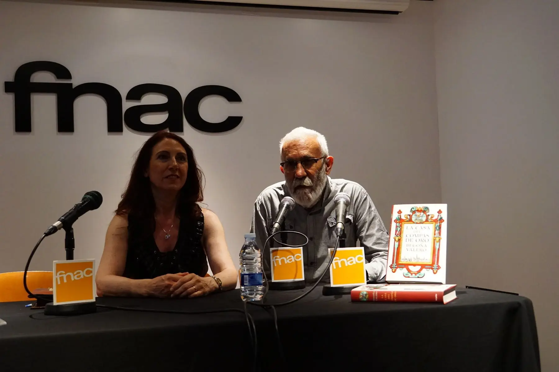 Presentación en Fnac, Valencia (foto 4)