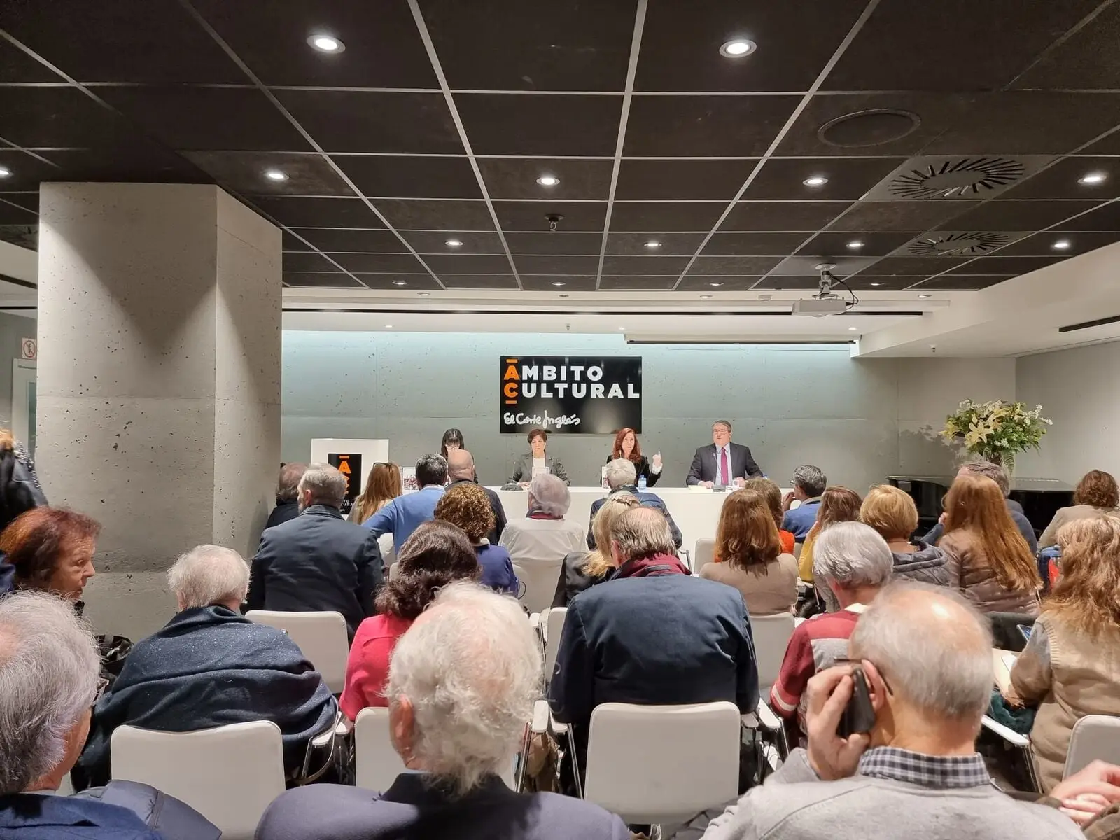 Presentación en El Corte Inglés (foto 4)