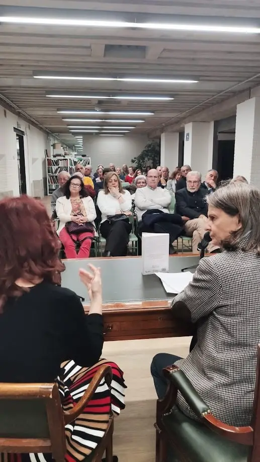 Begoña Valero presenta "La venganza de los templarios" en Madrid de la mano de Isabel San Sebastián (foto 4)