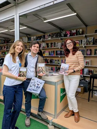 El Corte Inglés reunió a Santiago Posteguillo, Begoña Valero e Isabel San Sebastián entre otros autores en la Feria del Libro 2026 (foto 6)