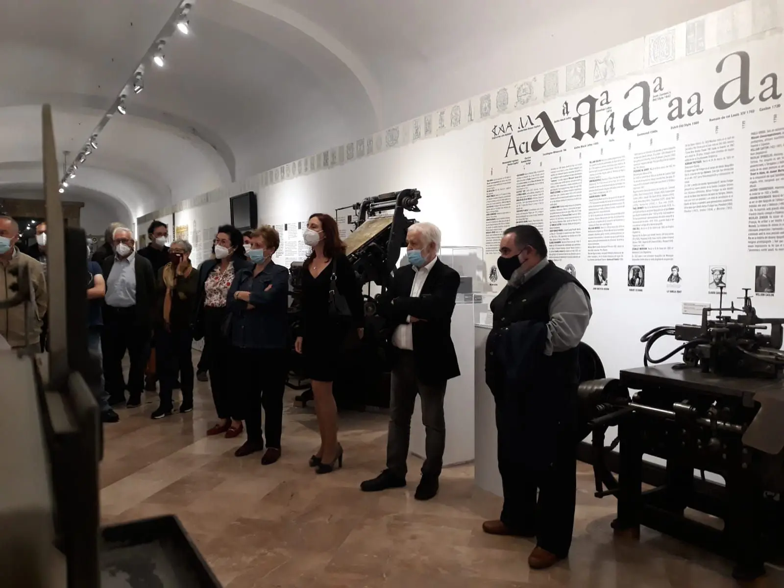 La novela LA CASA DEL COMPÁS DE ORO expuesta de forma permanente en el Museo de la imprenta y Artes Gráficas de Valencia (foto 6)