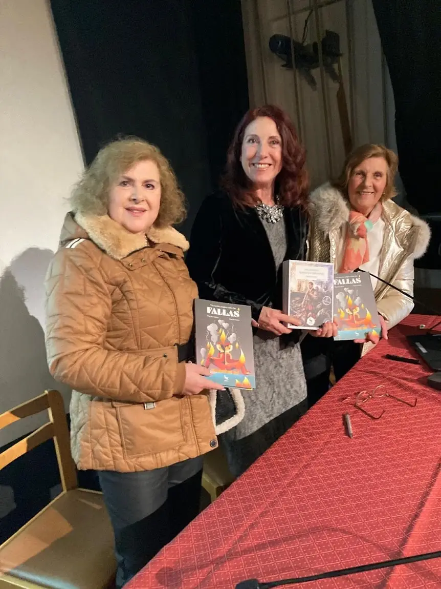 Begoña Valero celebra el Día Internacional de la Mujer en Banyeres de Mariola (Alicante) con la presentación de su premiada novela UN TESTIGO LLAMADO CERVANTES (foto 6)