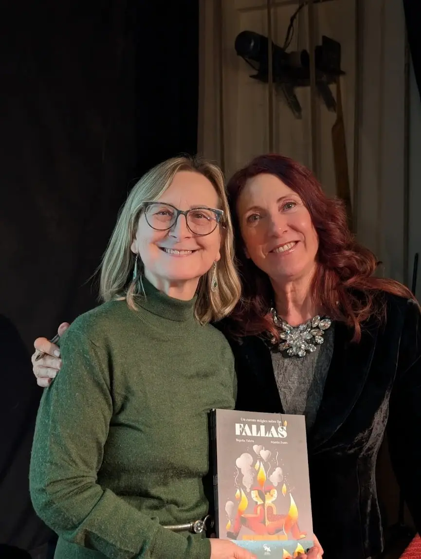 Begoña Valero celebra el Día Internacional de la Mujer en Banyeres de Mariola (Alicante) con la presentación de su premiada novela UN TESTIGO LLAMADO CERVANTES (foto 7)