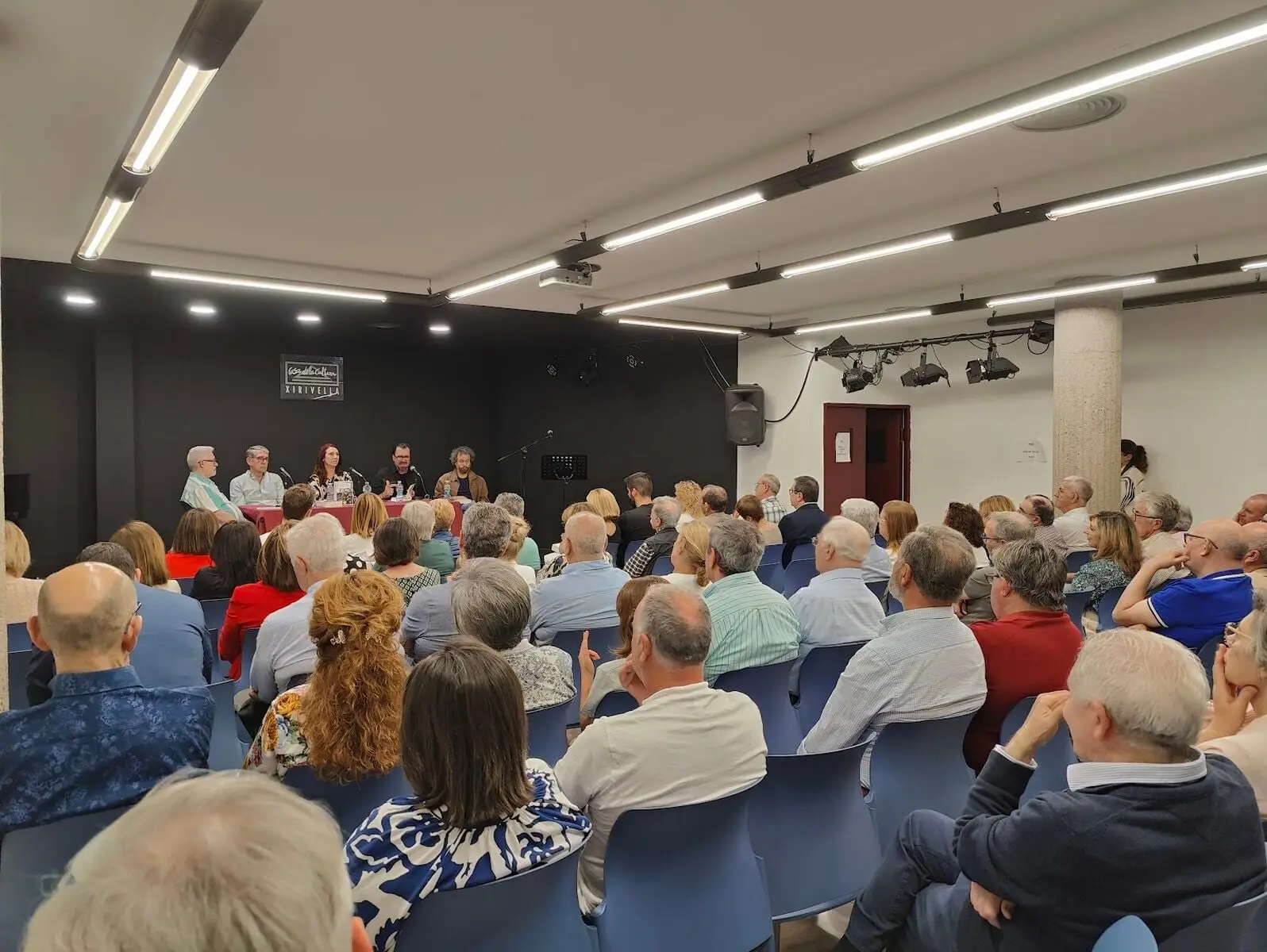 Presentación de Un testigo llamado Cervantes en la Casa de la Cultura de Xirivella (foto 7)