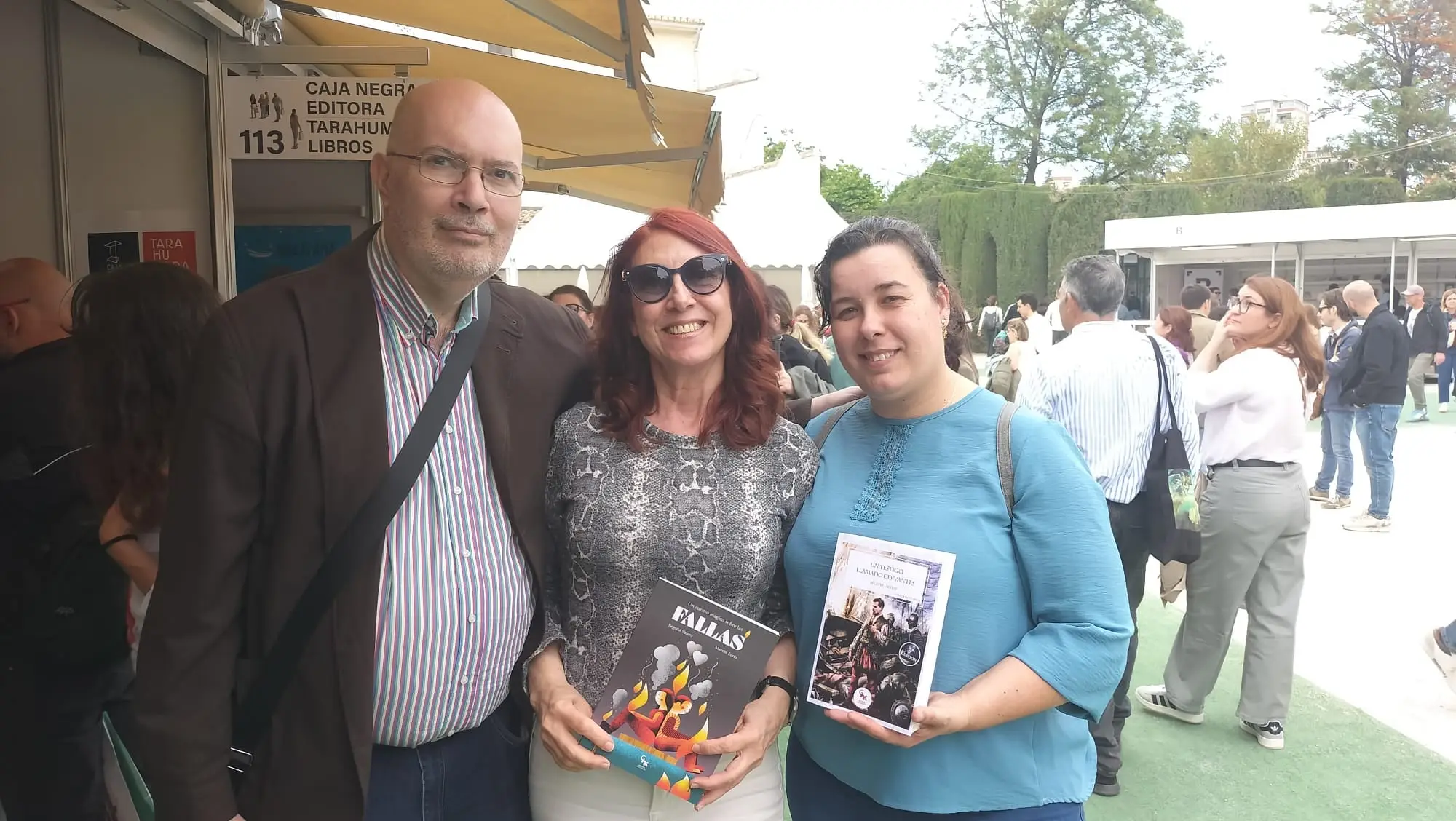 La Feria del Libro de Valencia llega a su fin con un éxito de ventas de Un testigo llamado Cervantes (foto 8)