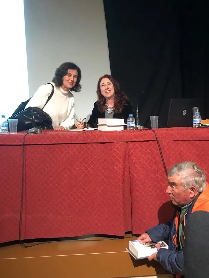 Begoña Valero celebra el Día Internacional de la Mujer en Banyeres de Mariola (Alicante) con la presentación de su premiada novela UN TESTIGO LLAMADO CERVANTES (foto 8)