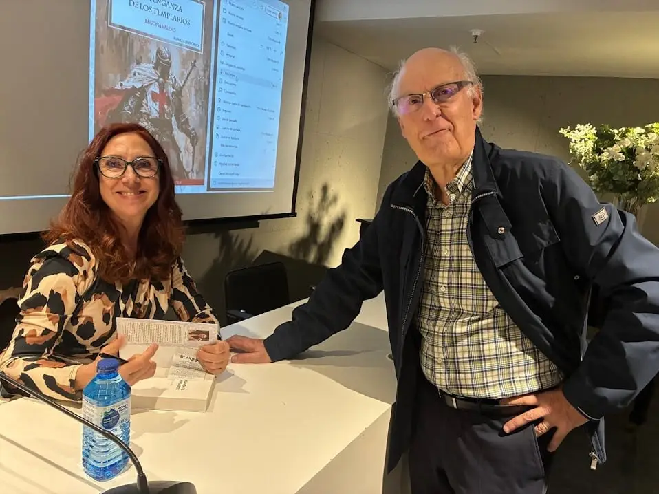 La venganza de los templarios de Begoña Valero se presenta en Valencia con gran éxito de público (foto 9)