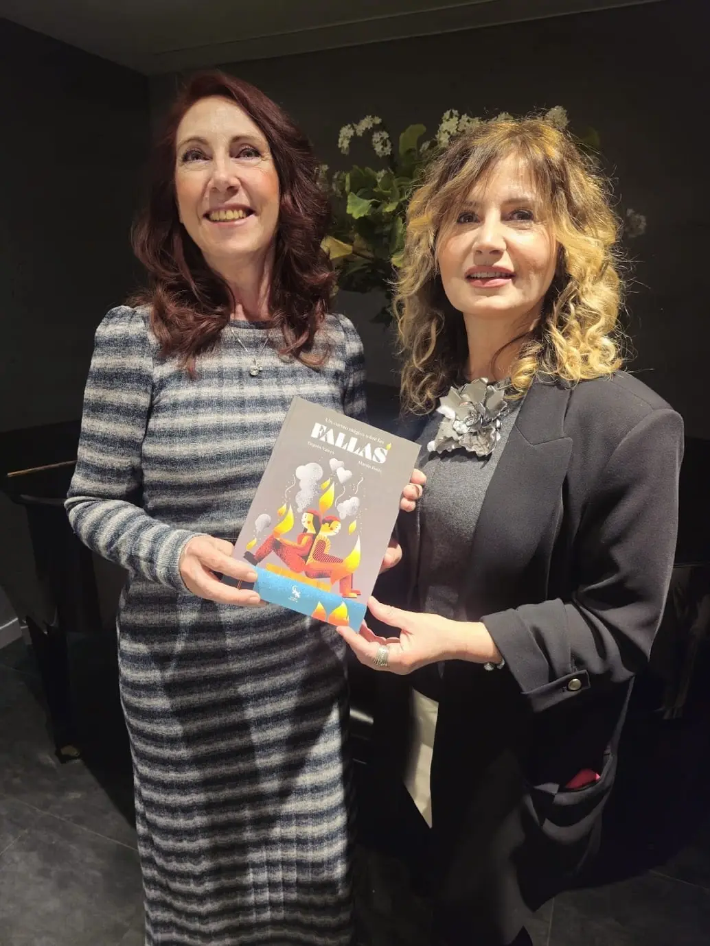 Emocionante presentación de UN CUENTO MÁGICO SOBRE LAS FALLAS en Ámbito Cultural de El Corte Inglés (foto 11)