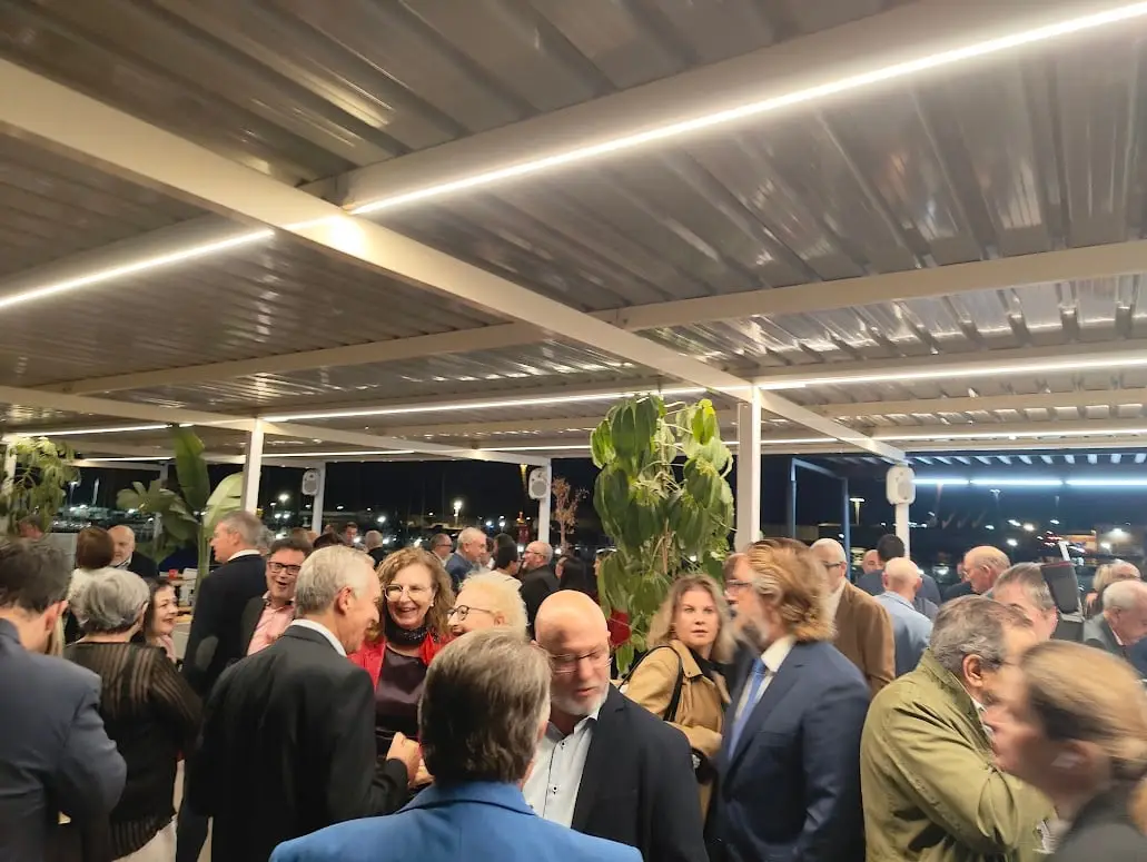 Begoña Valero recibe el galardón "Letras del Mediterráneo" en la categoría de novela histórica (foto 14)